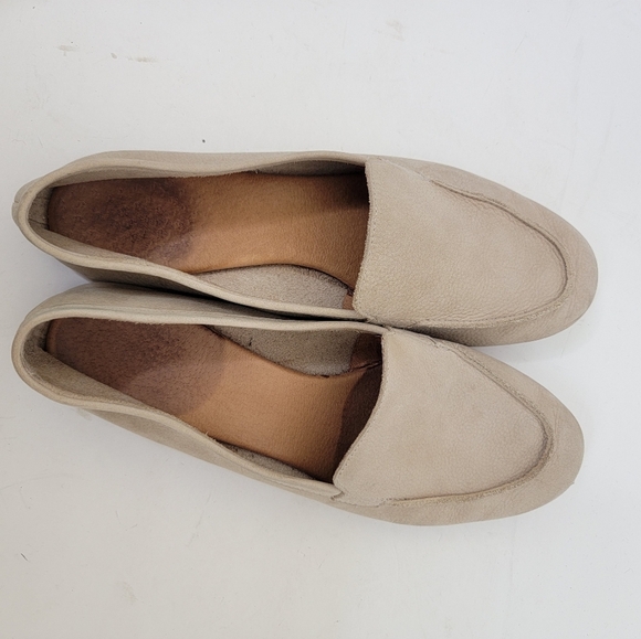 Seychelles Tan Suede Slip On Sandals Size 8.5 - Picture 11 of 12